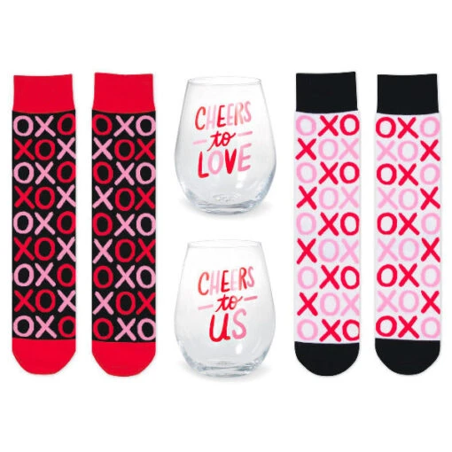 Hallmark Wine Night Valentine's Day Socks And Wine Glasses, Set Of 4 -Hario Store 0001VTD2118