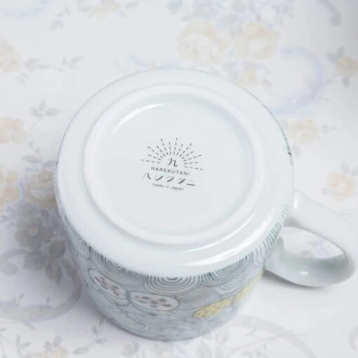 HAREKUTANI Porcelain Butterfly Mug -Hario Store HAREKUTANIPorcelainButterflyMug 4 1